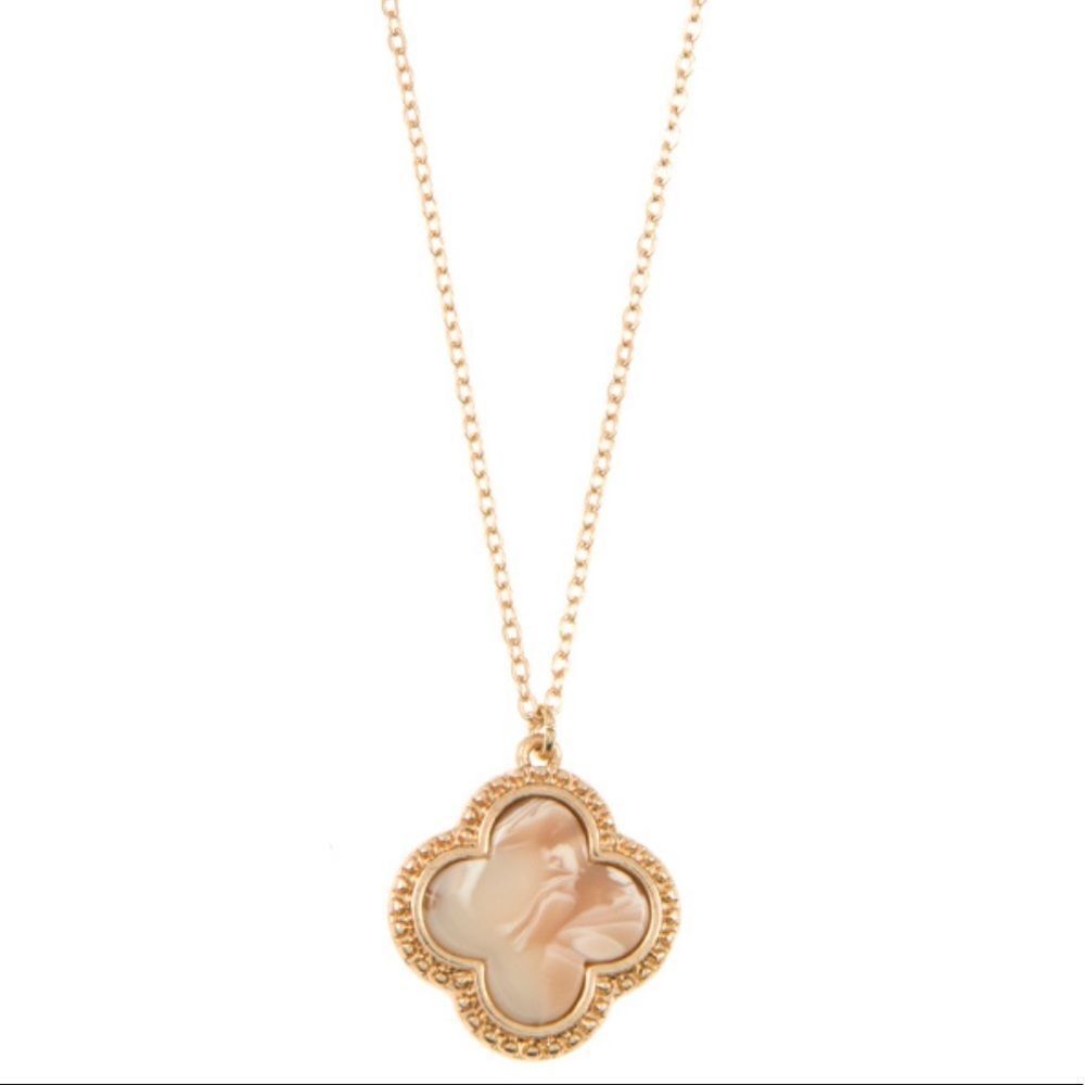 Gold Cream Clover Necklace Women Acetate Pendant Jewelry Boho Classic NWT
